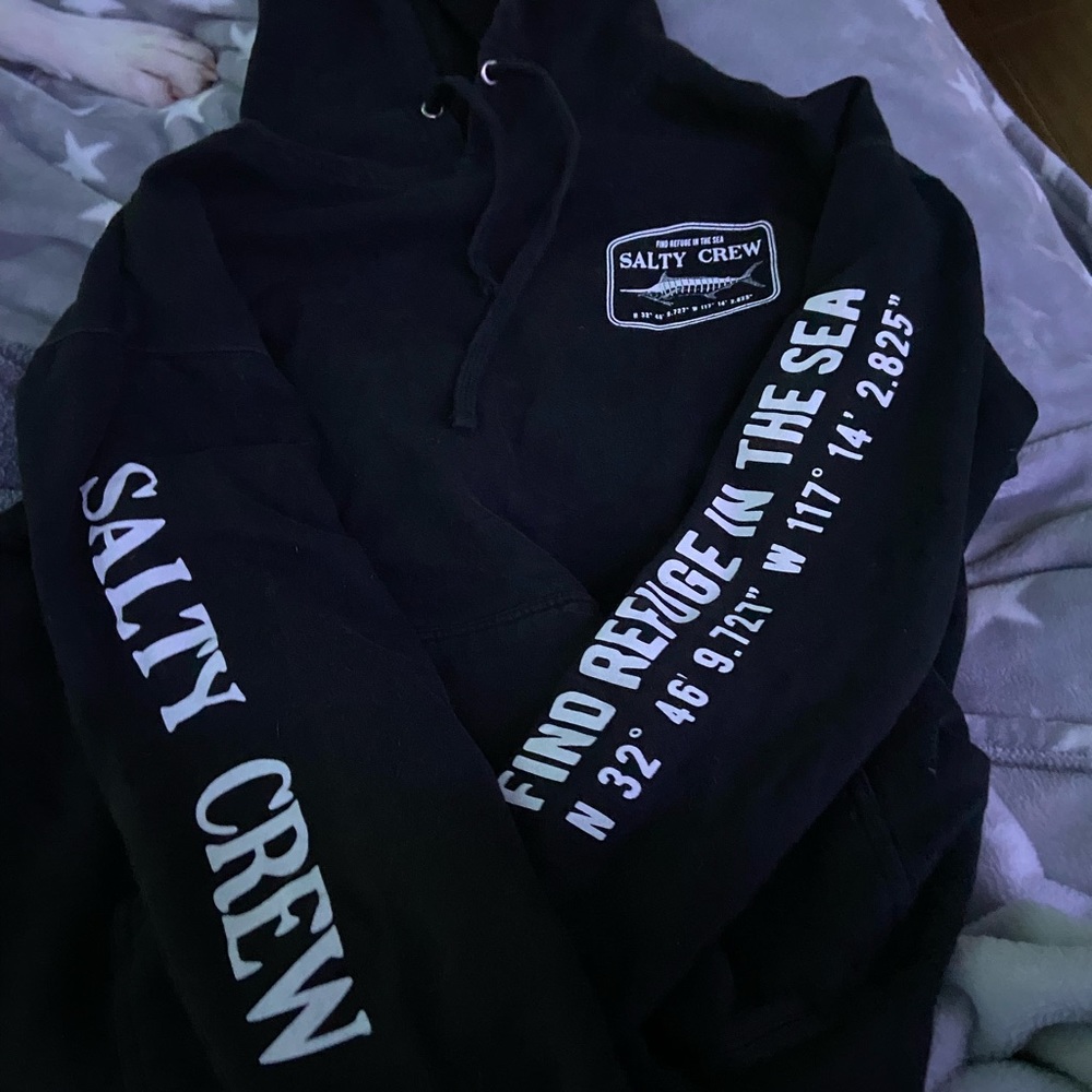 salty crew hoodie